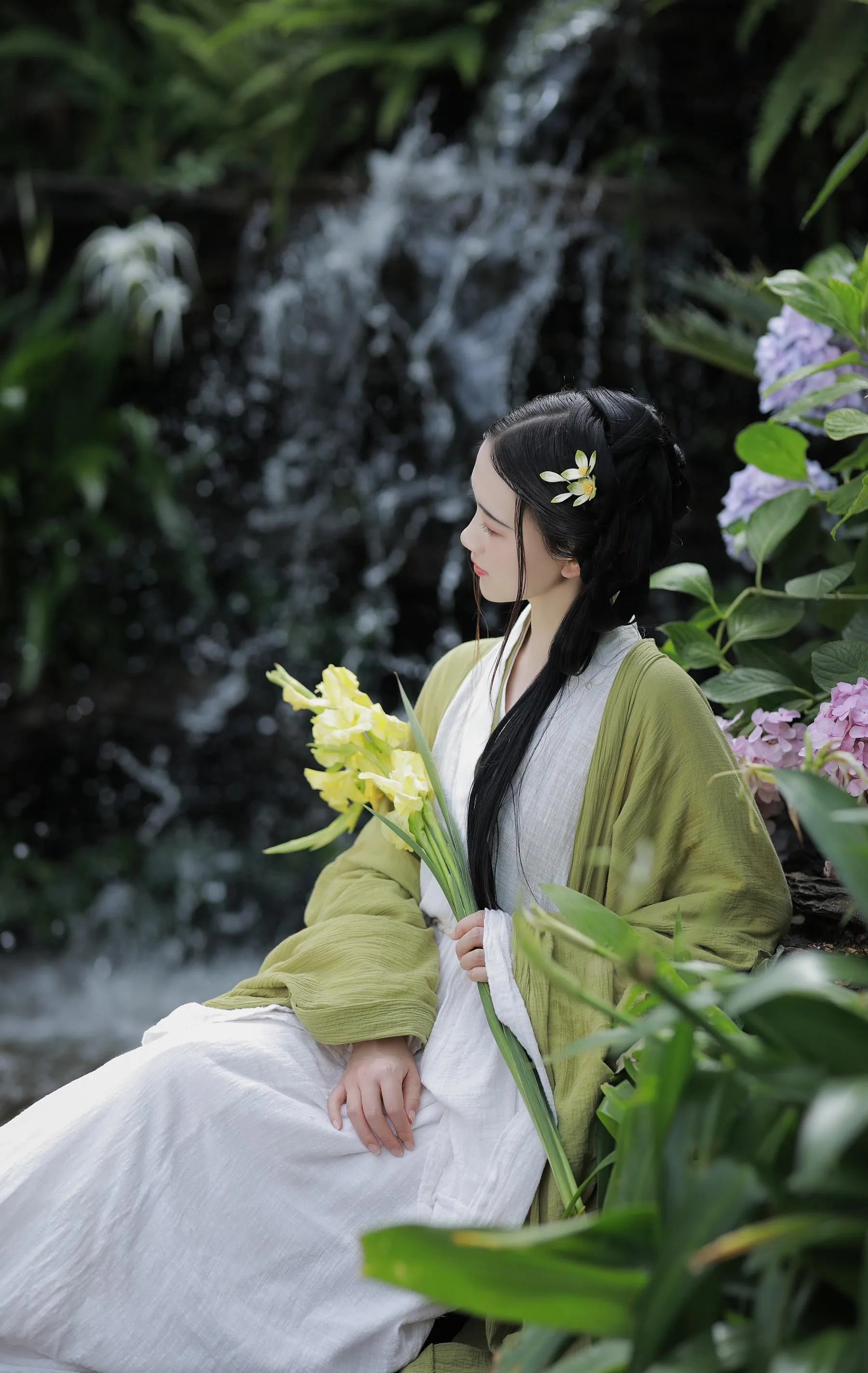 [YITUYU艺图语]2022.08.01 碧玉 Z [27P]插图2